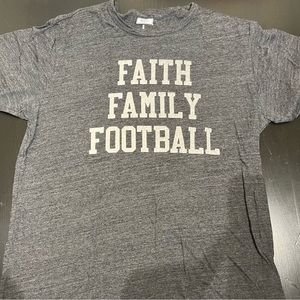 American Eagle T-Shirt, Large, Gray